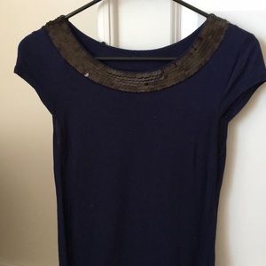 Navy blue top